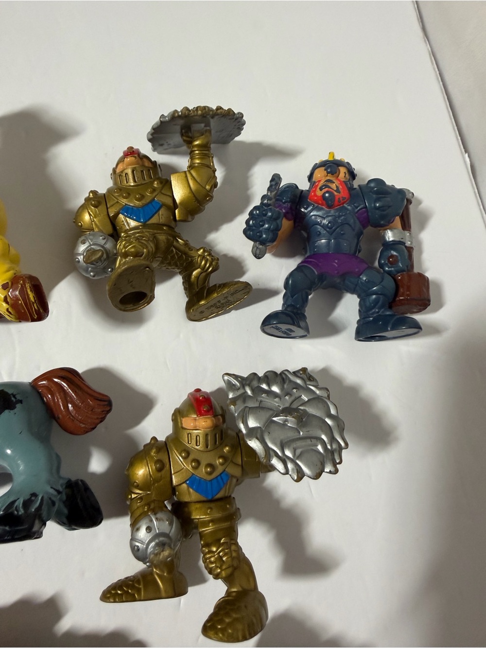 Vintage Fantasy Action Figure & Horse Lot – Knights Warriors & Accessories - Picture 3 of 5